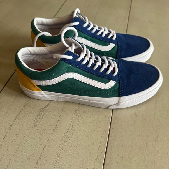 Colorblock Vans - Picture 1 of 9